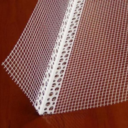 Уголок ПВХ 10х15 2,5м перфорированный с сеткой Profigips